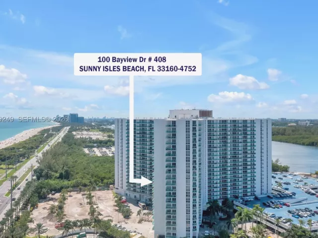 2-bedroom condo for sale in Sunny Isles Beach - 100 Bayview Dr 408 - MondialRealty
