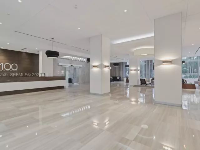 2-bedroom condo for sale in Sunny Isles Beach - 100 Bayview Dr 408 - MondialRealty
