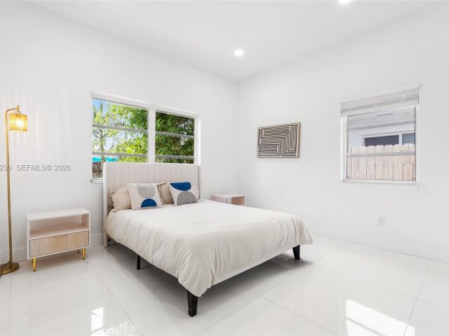 Home for rent at 1581 Normandy Dr - photo 7192718