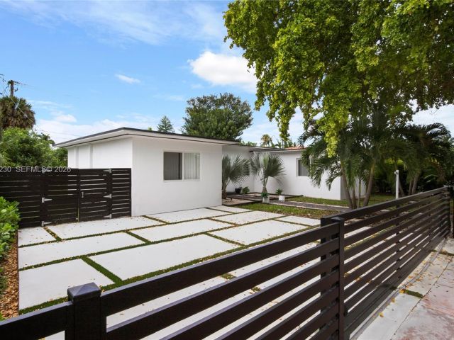 Home for rent at 1581 Normandy Dr - photo 7192744