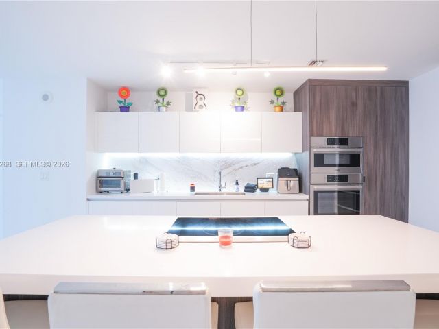 Apartment for sale  Unit #2101 - photo 7194916