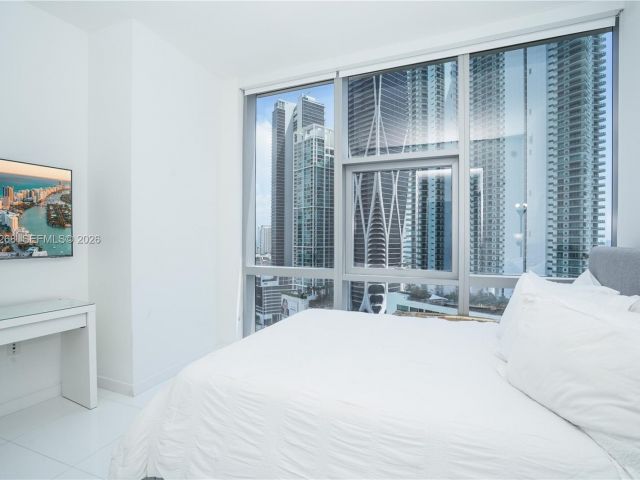 Apartment for sale  Unit #2101 - photo 7194929