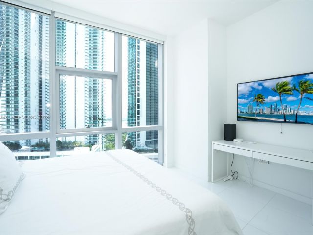 Apartment for sale  Unit #2101 - photo 7194932