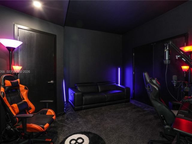 Apartment for sale  Unit #2101 - photo 7194933