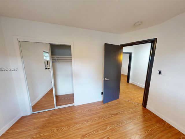 3-bedroom home for rent in Fort Lauderdale - 404 NW 21st Ter - MondialRealty