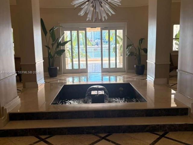 Apartment for rent  Unit #1105 - photo 7371430