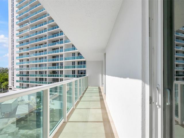 Apartment for rent  Unit #408 - photo 7434730