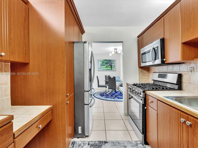 Apartment for sale  Unit #206 - photo 7193986