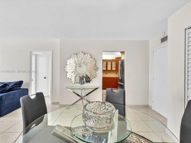 Apartment for sale  Unit #206 - photo 7193995