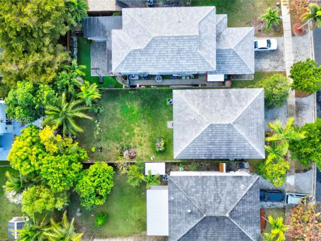 4-bedroom home for sale in Homestead - 355 NE 31st Ave - MondialRealty