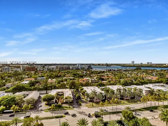 2-bedroom condo for sale in Bal Harbour - 10101 Collins Ave 16B - MondialRealty