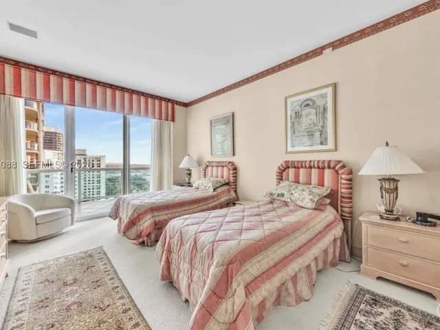 2-bedroom condo for sale in Bal Harbour - 10101 Collins Ave 16B - MondialRealty