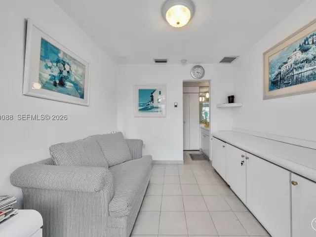 2-bedroom condo for sale in Bal Harbour - 10101 Collins Ave 16B - MondialRealty