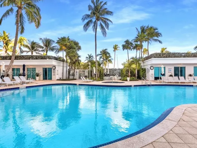 2-bedroom condo for sale in Bal Harbour - 10101 Collins Ave 16B - MondialRealty