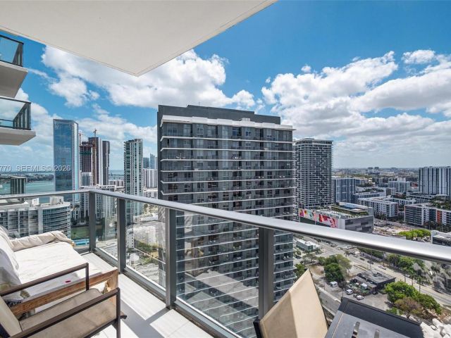 Apartment for sale  Unit #3009 - photo 7199910