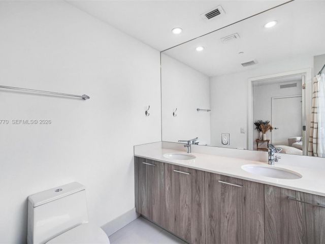 Apartment for sale  Unit #3009 - photo 7199916