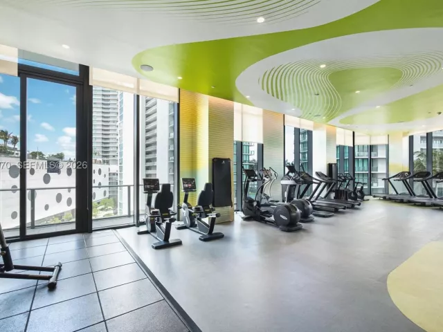 2-bedroom condo for sale in Miami - 501 NE 31st St 3009 - MondialRealty