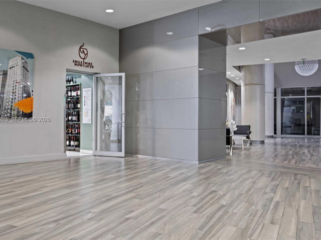 Apartment for sale  Unit #3005 - photo 7442170