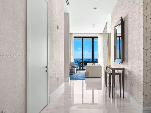 2-bedroom condo for sale in Sunny Isles Beach - 17141 Collins Ave 3002 - MondialRealty