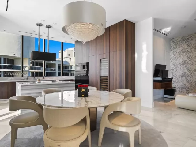 2-bedroom condo for sale in Sunny Isles Beach - 17141 Collins Ave 3002 - MondialRealty