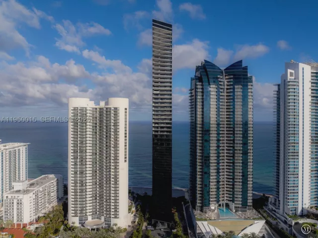 2-bedroom condo for sale in Sunny Isles Beach - 17141 Collins Ave 3002 - MondialRealty