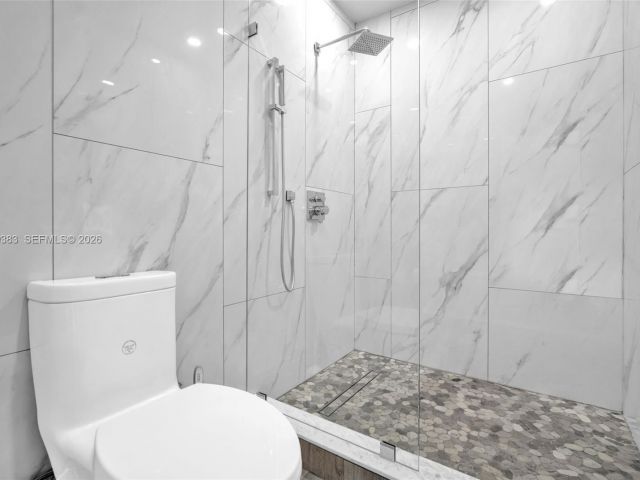 2-bedroom home for rent in Miami - 8394 SW 148th Ave 8394 - MondialRealty