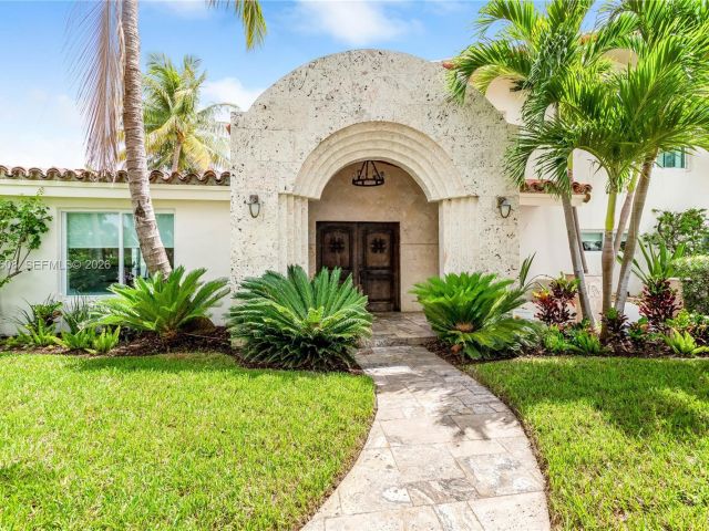 Home for rent at 12515 Palm Rd - photo 7265007