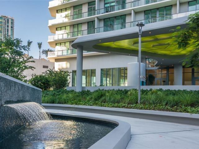 1-bedroom condo for rent in Miami - 501 NE 31st St 2204 - MondialRealty