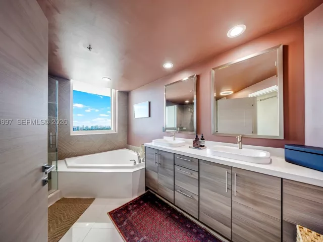 2-bedroom condo for sale in Hallandale Beach - 1745 E Hallandale Beach Blvd 2407W - MondialRealty