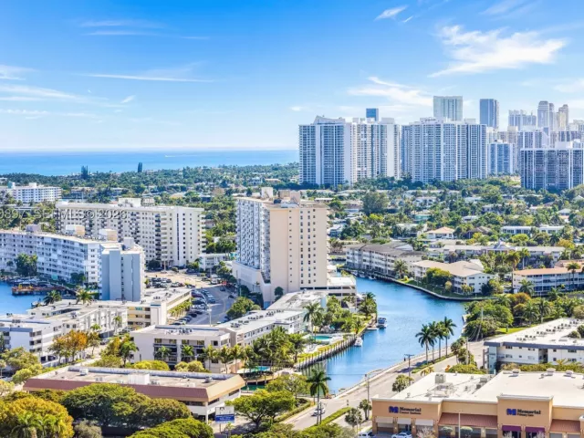 2-bedroom condo for sale in Hallandale Beach - 1745 E Hallandale Beach Blvd 2407W - MondialRealty