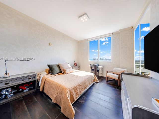 2-bedroom condo for sale in Hallandale Beach - 1745 E Hallandale Beach Blvd 2407W - MondialRealty