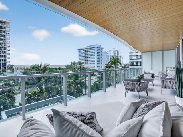 Apartment for rent  Unit #405 - photo 7199727