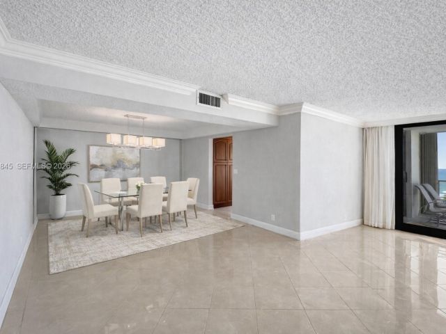 Apartment for sale  Unit #TH-B - photo 7261267