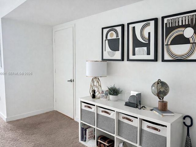 1-bedroom condo for sale in Miami - 350 S Miami Ave 2215 - MondialRealty