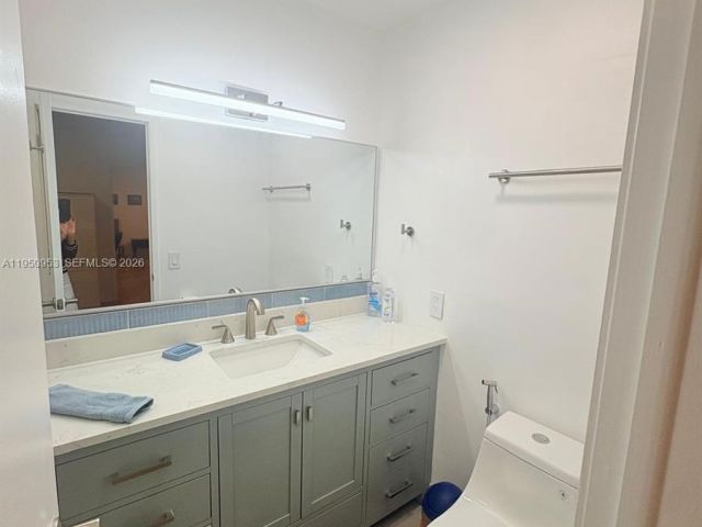 3-bedroom home for rent in Miami - 927 NW 106th Ave Cir - MondialRealty