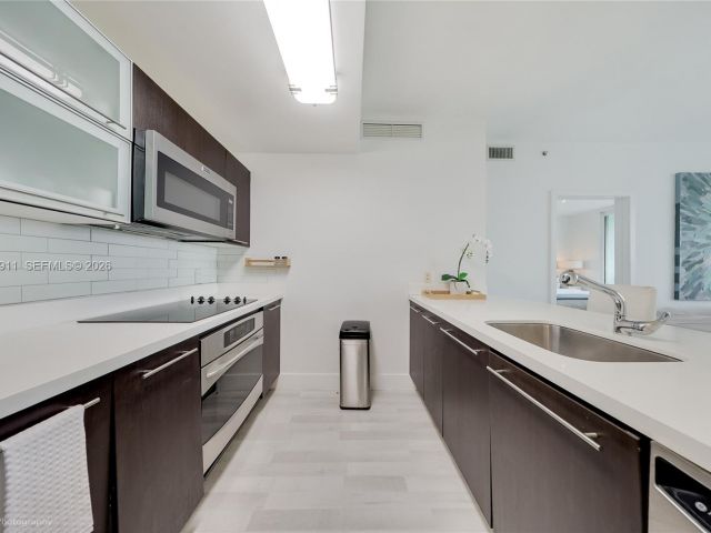 Apartment for sale  Unit #3109 - photo 7199162