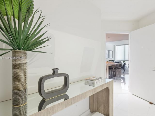 Apartment for sale  Unit #4106 - photo 7199356