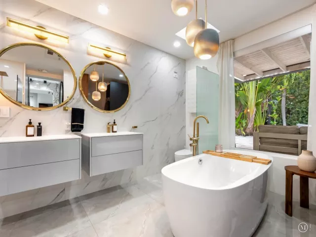 4-bedroom home for sale in Fort Lauderdale - 2711 NE 19th Street - MondialRealty