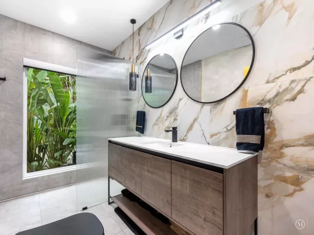 4-bedroom home for sale in Fort Lauderdale - 2711 NE 19th Street - MondialRealty