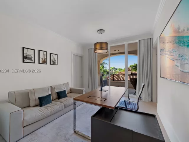 4-bedroom condo for sale in Miami Beach - 7124 Fisher Island Dr 7124 - MondialRealty