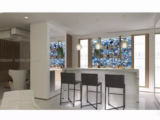4-bedroom condo for sale in Miami Beach - 7124 Fisher Island Dr 7124 - MondialRealty
