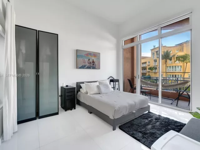 Home for sale at 90 Alton Rd TH-1 - photo 7270481