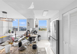 Apartment #1904 at Turnberry on the Green