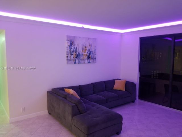 2-bedroom condo for sale in Hallandale Beach - 2500 Parkview Dr 2517 - MondialRealty