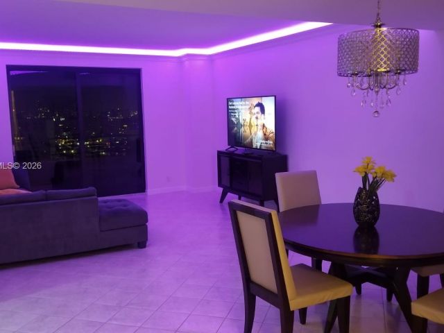 2-bedroom condo for sale in Hallandale Beach - 2500 Parkview Dr 2517 - MondialRealty