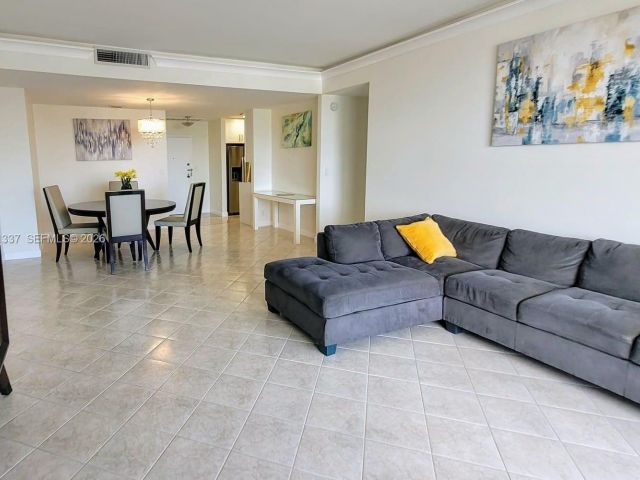 2-bedroom condo for sale in Hallandale Beach - 2500 Parkview Dr 2517 - MondialRealty
