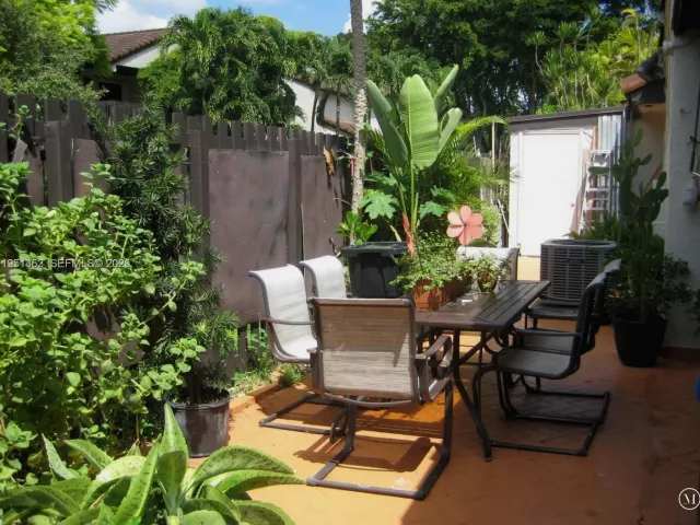 3-bedroom home for sale in Miami - 4850 SW 149th Ct 15F - MondialRealty