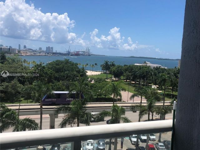 condo for sale in Miami - 50 Biscayne Blvd 705 - MondialRealty