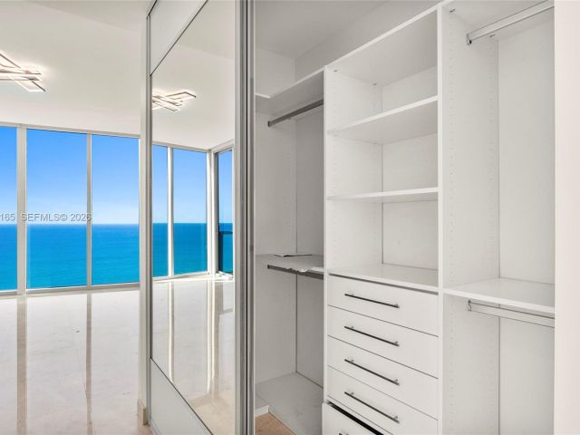 Apartment for rent  Unit #4208 - photo 7222713