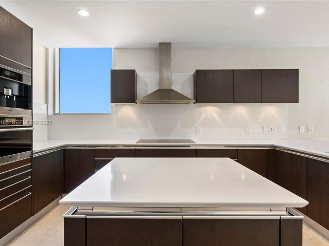 Apartment for rent  Unit #4208 - photo 7222727